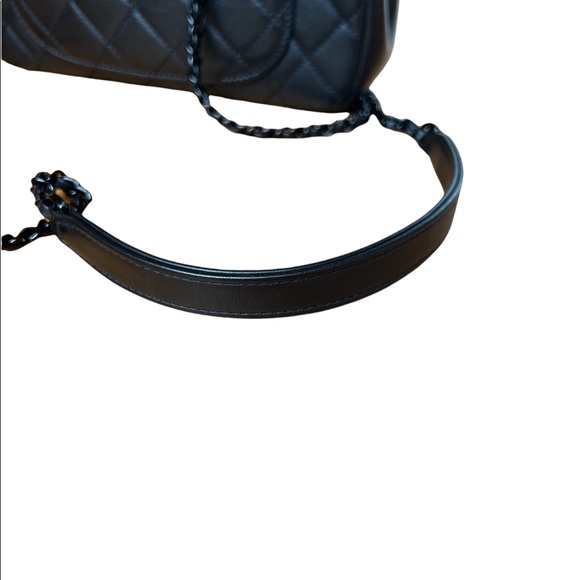 Chanel flap bag filigree - Picture 3 of 14